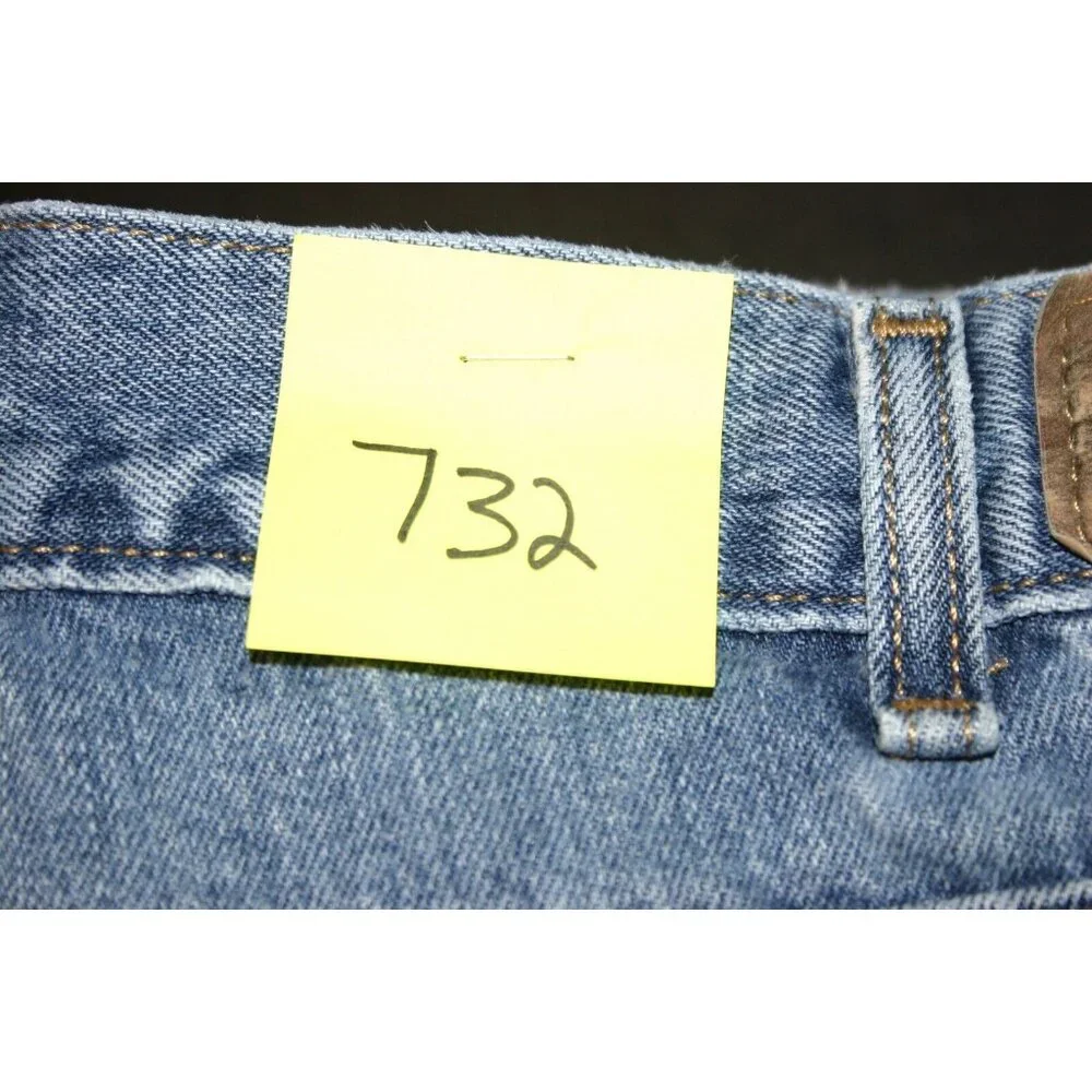 Kirkland jeans mens 35 x 31 Signature distressed straight blue